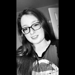 Meet your Posher, Hillary